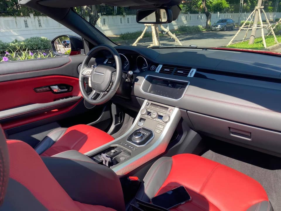 Chủ cũ chịu lỗ, rao bán chiếc Range Rover hàng hiếm mới chạy 900km  - Ảnh 4