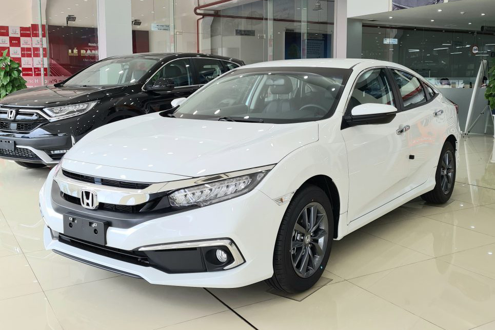 Honda giảm giá cả trăm triệu cho dòng Civic, khuyến mãi có giới hạn số lượng 2 Honda giảm giá cả trăm triệu cho dòng Civic, khuyến mãi có giới hạn số lượng 2