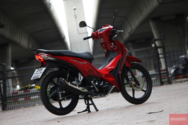 Soi chi tiết Honda Wave 110i siêu tiết kiệm giá chỉ từ 25.8 triệu - Ảnh 3 Soi chi tiết Honda Wave 110i siêu tiết kiệm giá chỉ từ 25.8 triệu - Ảnh 3