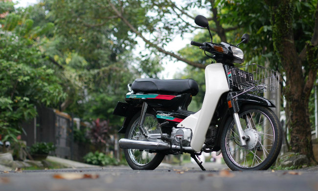 Honda Dream: Tất tần tật những phiên bản từng xuất hiện tại Việt Nam - Ảnh 6 Honda Dream: Tất tần tật những phiên bản từng xuất hiện tại Việt Nam - Ảnh 6