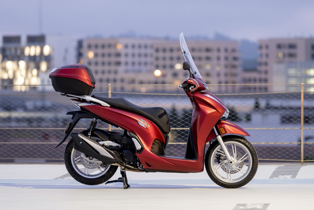 Honda SH 350i chạy thử nghiệm khá ấn tượng, sắp được bán chính hãng tại Việt Nam 1