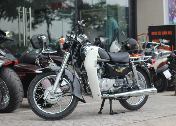 Xe côn tay ‘Hoàng tử đen’ tái xuất tại Hà Nội, thét giá đắt hơn cả dòng 1000cc - Ảnh 1