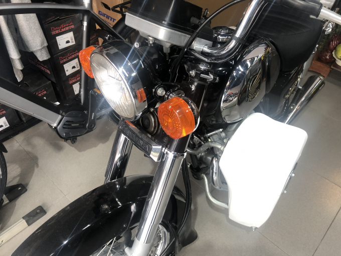 Xe côn tay ‘Hoàng tử đen’ tái xuất tại Hà Nội, thét giá đắt hơn cả dòng 1000cc - Ảnh 3