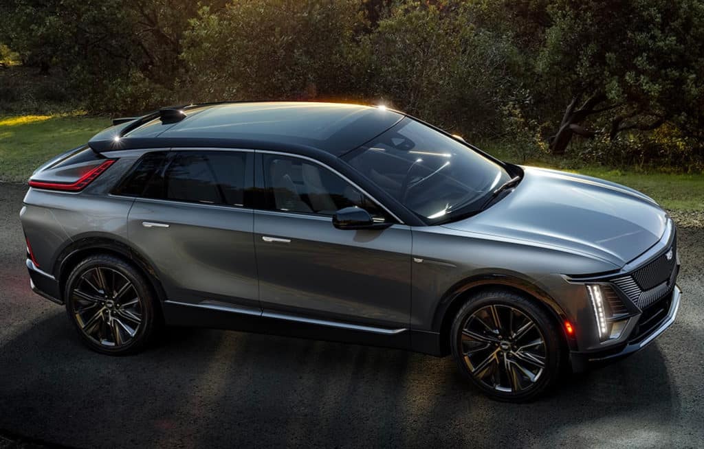 Giải mã sức hút khiến Cadillac Lyriq cháy hàng sau 10 phút mở bán, đối thủ cạnh tranh VinFast VF e35 - Ảnh 1 Giải mã sức hút khiến Cadillac Lyriq cháy hàng sau 10 phút mở bán, đối thủ cạnh tranh VinFast VF e35 - Ảnh 1