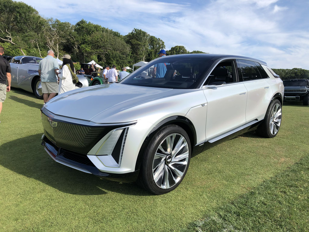 Giải mã sức hút khiến Cadillac Lyriq cháy hàng sau 10 phút mở bán, đối thủ cạnh tranh VinFast VF e35 - Ảnh 9 Giải mã sức hút khiến Cadillac Lyriq cháy hàng sau 10 phút mở bán, đối thủ cạnh tranh VinFast VF e35 - Ảnh 9