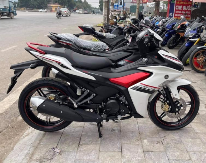 Giá xe Yamaha Exciter mới nhất tháng 9/2021: ‘Vua côn tay’ tại thị trường Việt Nam - Ảnh 3 Giá xe Yamaha Exciter mới nhất tháng 9/2021: ‘Vua côn tay’ tại thị trường Việt Nam - Ảnh 3