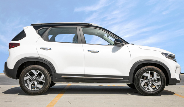 Hé lộ giá bán của Kia Sonet tại Việt Nam, mẫu SUV cỡ nhỏ hoàn hảo cho giới trẻ - Ảnh 2 Hé lộ giá bán của Kia Sonet tại Việt Nam, mẫu SUV cỡ nhỏ hoàn hảo cho giới trẻ - Ảnh 2