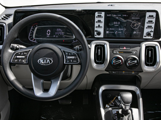 Hé lộ giá bán của Kia Sonet tại Việt Nam, mẫu SUV cỡ nhỏ hoàn hảo cho giới trẻ - Ảnh 4 Hé lộ giá bán của Kia Sonet tại Việt Nam, mẫu SUV cỡ nhỏ hoàn hảo cho giới trẻ - Ảnh 4
