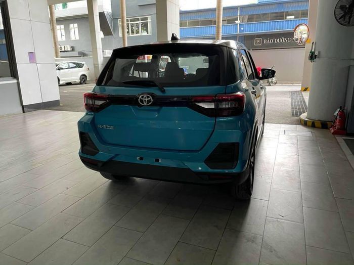 Toyota Raize lộ diện sớm hơn dự kiến, khách Việt hào hứng đón chào mẫu SUV mini giá rẻ 3 Toyota Raize lộ diện sớm hơn dự kiến, khách Việt hào hứng đón chào mẫu SUV mini giá rẻ 3