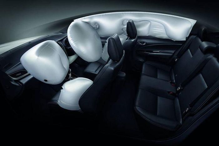 Toyota Vios đời mới nhất đã lộ diện: Tinh chỉnh ngoại thất, bổ sung trang bị - Ảnh 7 Toyota Vios đời mới nhất đã lộ diện: Tinh chỉnh ngoại thất, bổ sung trang bị - Ảnh 7
