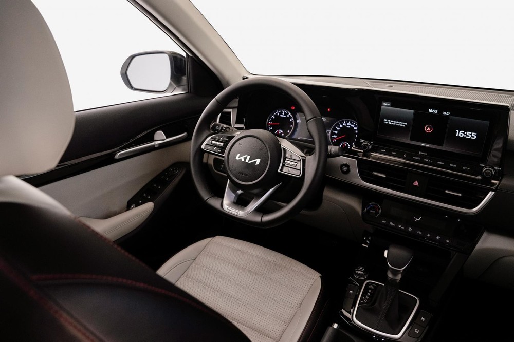 Kia Seltos bất ngờ điều chỉnh giá bán lần thứ 3 trong năm 2021 4 Kia Seltos bất ngờ điều chỉnh giá bán lần thứ 3 trong năm 2021 4