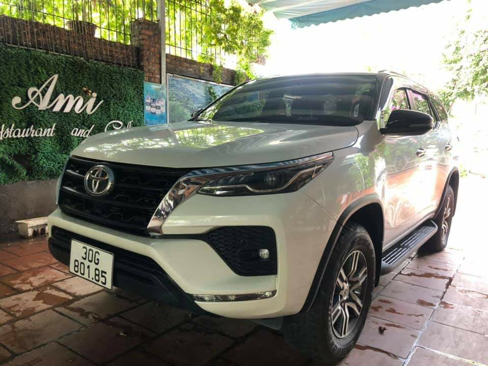 Loạt SUV xịn xò đang phải bán lỗ trên thị trường xe cũ: Khách mua hưởng lợi vài trăm triệu đồng - Ảnh 4