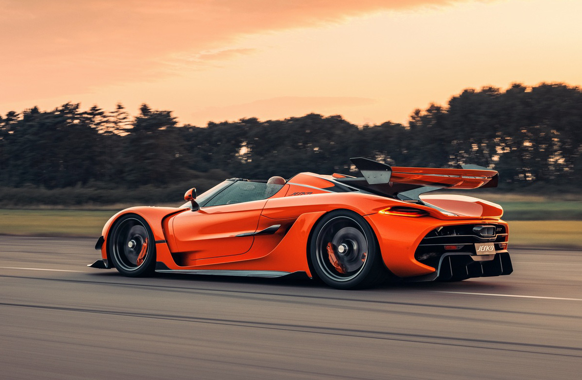 Đại lý chào hàng Koenigsegg Jesko, ai sẽ là chủ nhân của siêu xe đắt nhất Việt Nam? 4 Đại lý chào hàng Koenigsegg Jesko, ai sẽ là chủ nhân của siêu xe đắt nhất Việt Nam? 4