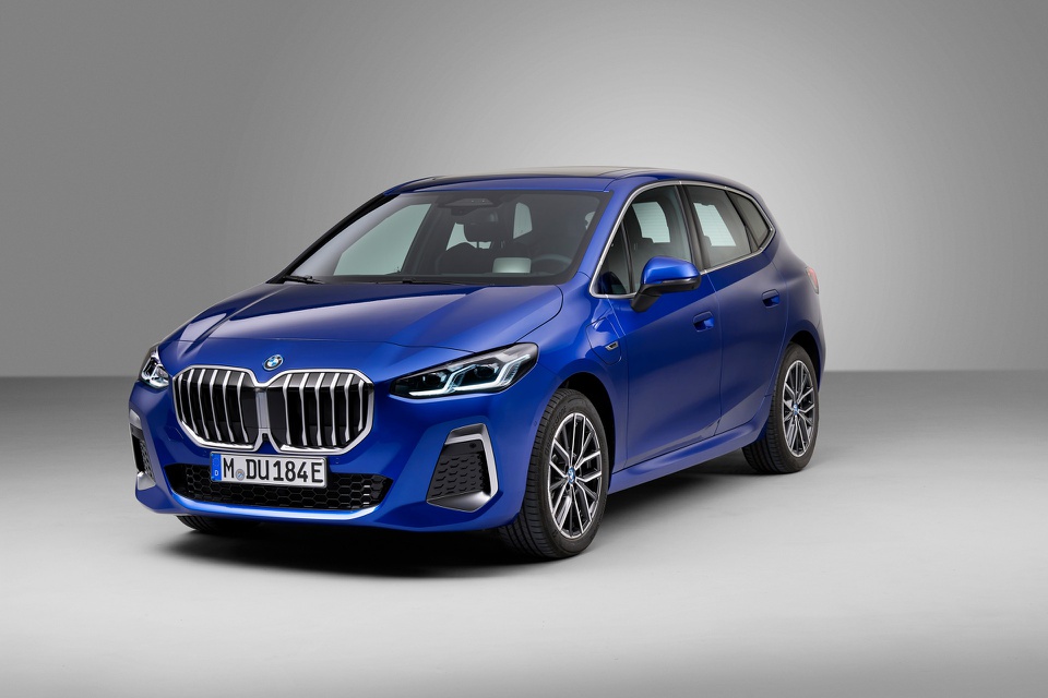 BMW sắp tung bộ sản phẩm Active Tourer thế hệ mới, tiếp nối thành công của dòng 2-Series - Ảnh 2 BMW sắp tung bộ sản phẩm Active Tourer thế hệ mới, tiếp nối thành công của dòng 2-Series - Ảnh 2