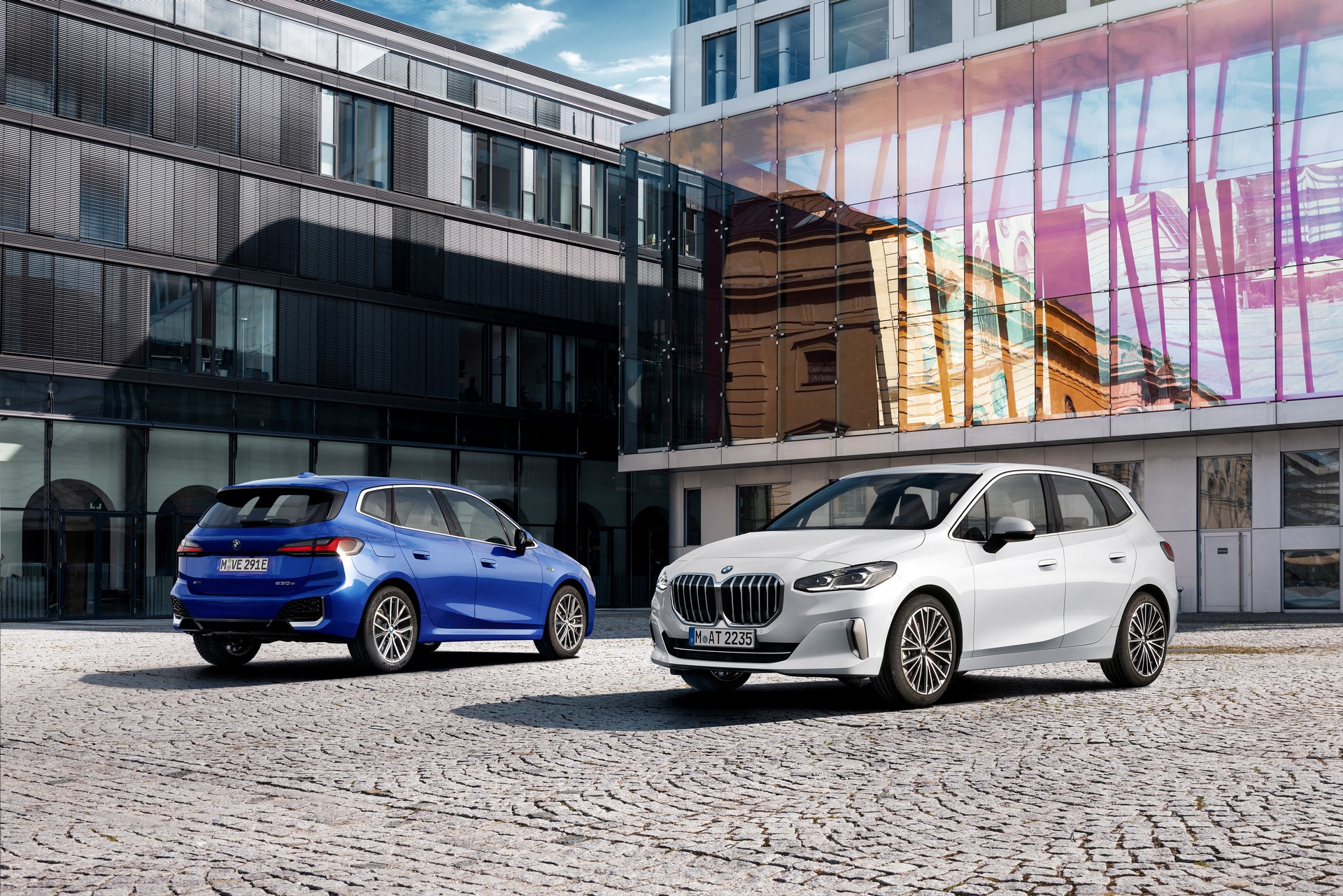 BMW sắp tung bộ sản phẩm Active Tourer thế hệ mới, tiếp nối thành công của dòng 2-Series - Ảnh 1 BMW sắp tung bộ sản phẩm Active Tourer thế hệ mới, tiếp nối thành công của dòng 2-Series - Ảnh 1