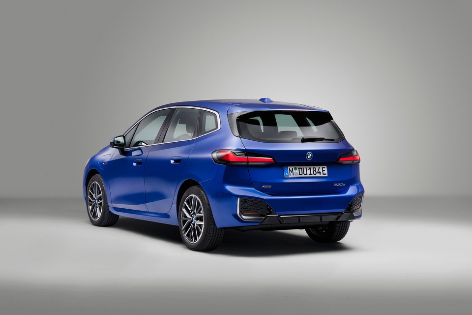 BMW sắp tung bộ sản phẩm Active Tourer thế hệ mới, tiếp nối thành công của dòng 2-Series - Ảnh 4 BMW sắp tung bộ sản phẩm Active Tourer thế hệ mới, tiếp nối thành công của dòng 2-Series - Ảnh 4