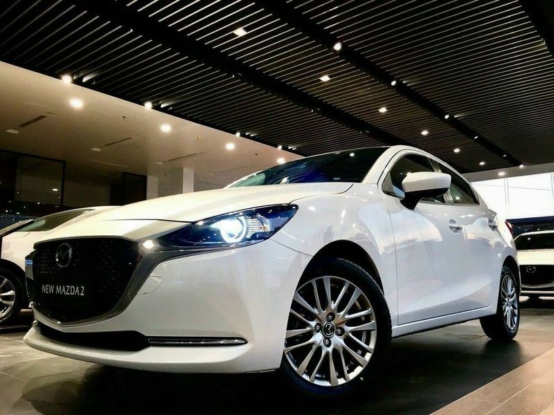 Mazda nhập khẩu đồng loạt giảm giá tới 100 triệu, tự tạo lợi thế để cạnh tranh cùng ‘hàng nội’ - Ảnh 3 Mazda nhập khẩu đồng loạt giảm giá tới 100 triệu, tự tạo lợi thế để cạnh tranh cùng ‘hàng nội’ - Ảnh 3