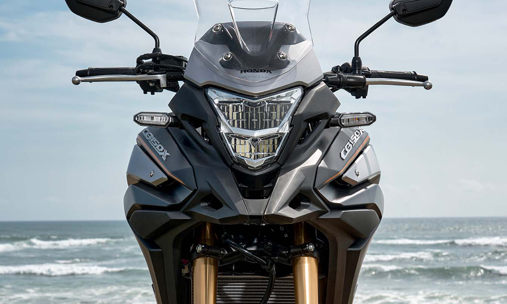 Honda CB150X: Mẫu xe tiên phong giá cực rẻ chính thức ra mắt thị trường Đông Nam Á - Ảnh 3 Honda CB150X: Mẫu xe tiên phong giá cực rẻ chính thức ra mắt thị trường Đông Nam Á - Ảnh 3