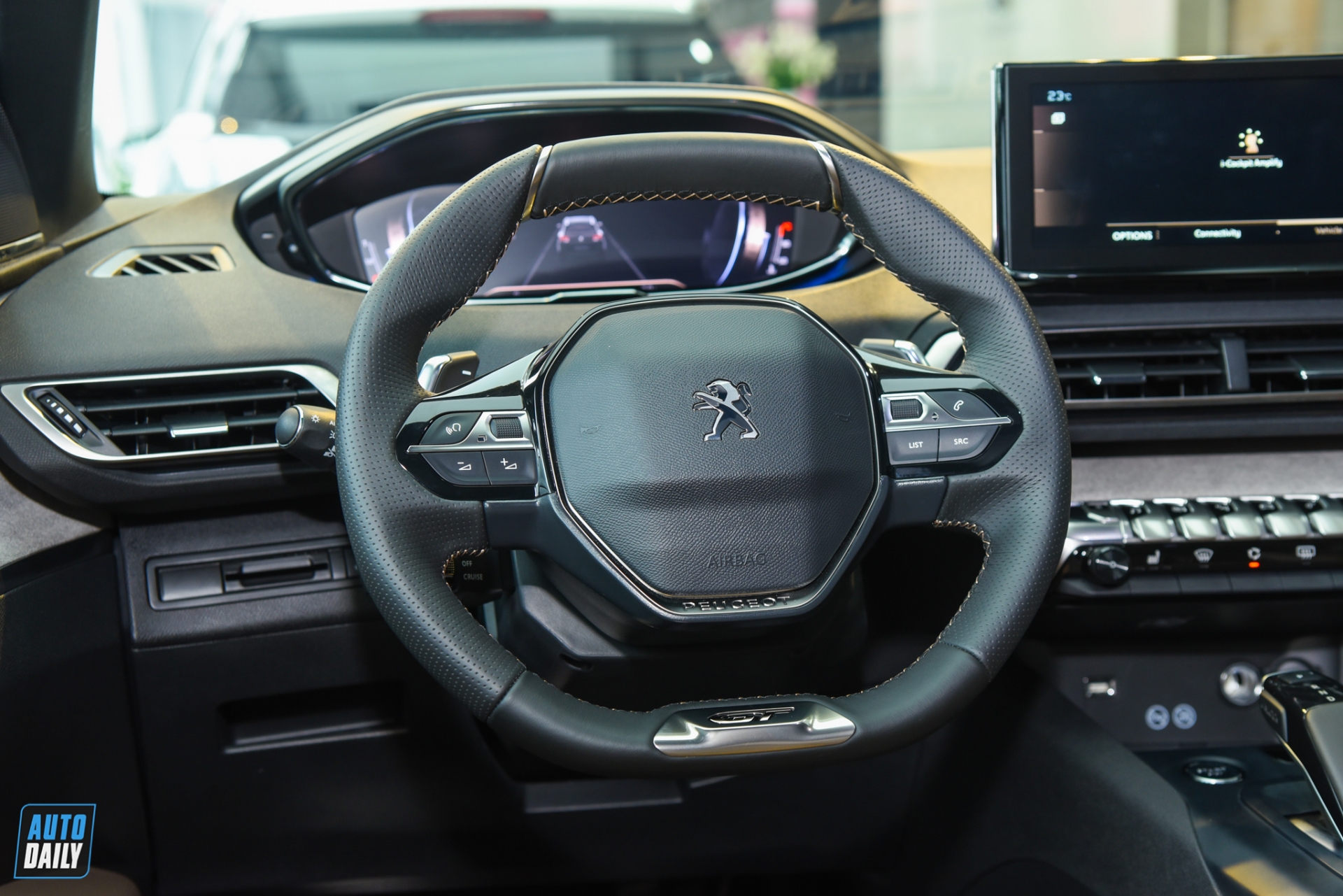 Ảnh: Autodaily Ảnh: Autodaily