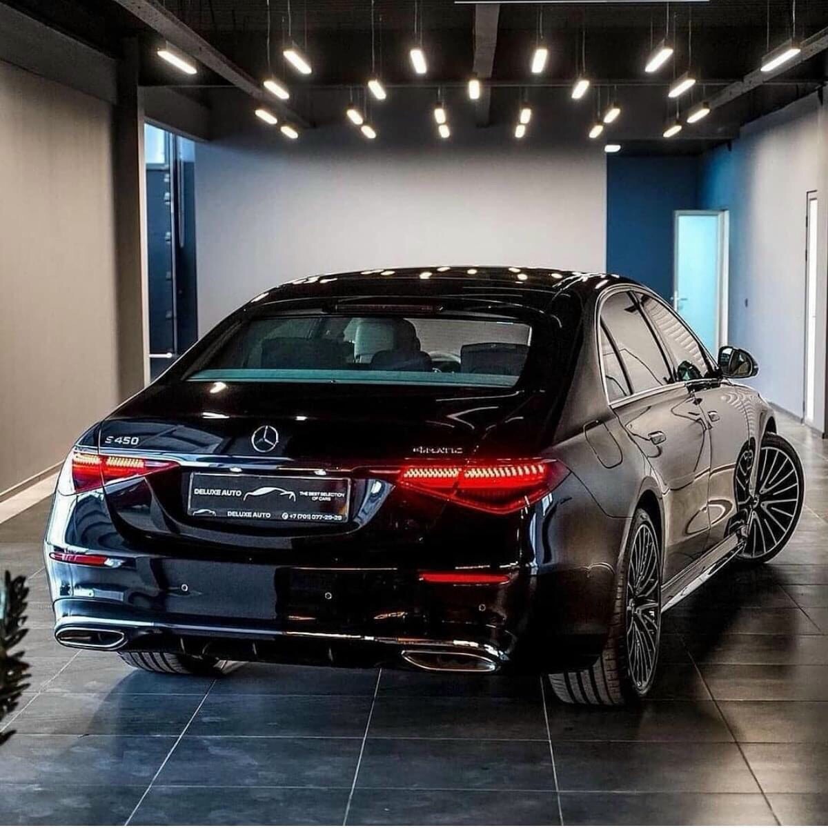 Soi từng góc cạnh của Mercedes-Benz S450 2022 vừa về đại lý: Xe sang đỉnh cao đẹp không tì vết - Ảnh 3 Soi từng góc cạnh của Mercedes-Benz S450 2022 vừa về đại lý: Xe sang đỉnh cao đẹp không tì vết - Ảnh 3