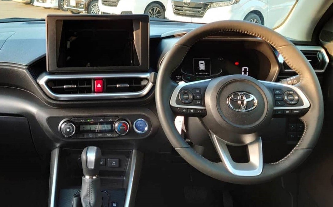 Cận cảnh Toyota Raize 2022 có giá từ hơn 400 triệu đồng, dự kiến sớm ra mắt Đông Nam Á - Ảnh 4 Cận cảnh Toyota Raize 2022 có giá từ hơn 400 triệu đồng, dự kiến sớm ra mắt Đông Nam Á - Ảnh 4