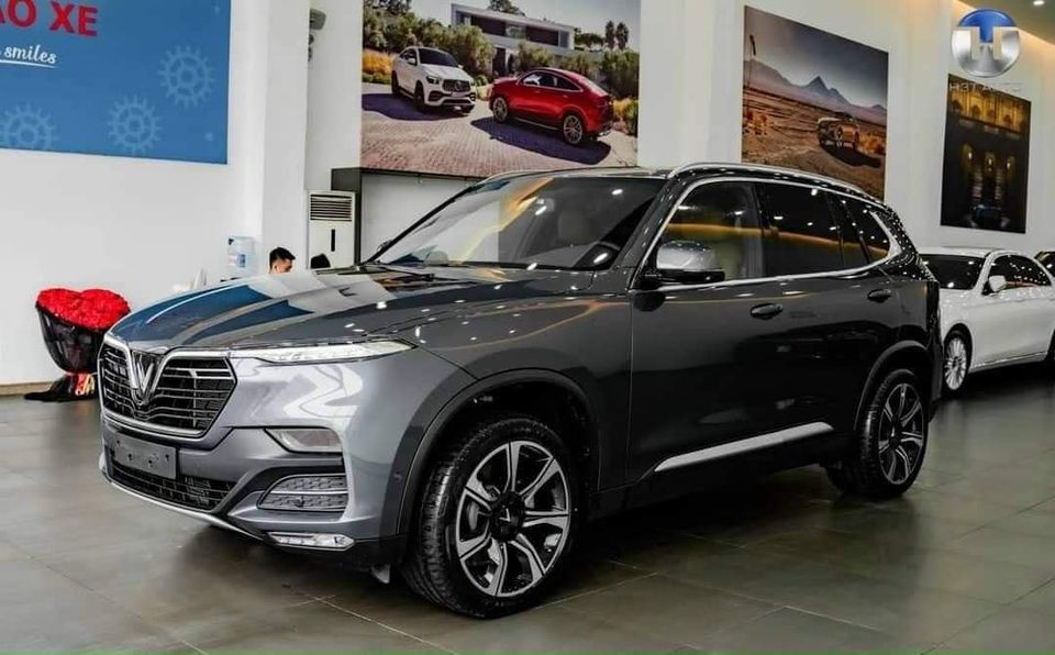 Các hãng đua nhau cắt ưu đãi, một mình VinFast 'đi ngược' với mức giảm cực khủng 150% - Ảnh 1 Các hãng đua nhau cắt ưu đãi, một mình VinFast 'đi ngược' với mức giảm cực khủng 150% - Ảnh 1
