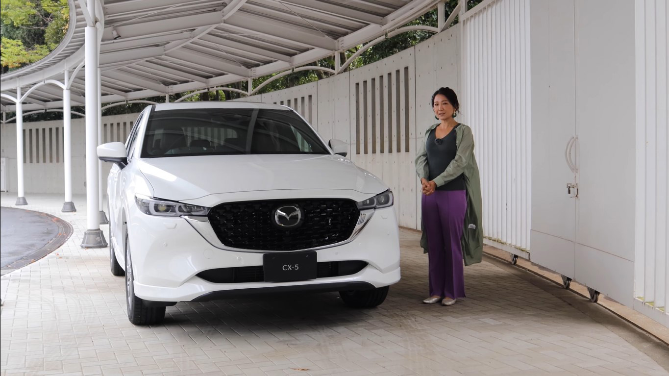 Cận cảnh Mazda CX-5 2022, mẫu CUV được đông đảo khách Việt ngóng chờ 1 Cận cảnh Mazda CX-5 2022, mẫu CUV được đông đảo khách Việt ngóng chờ 1