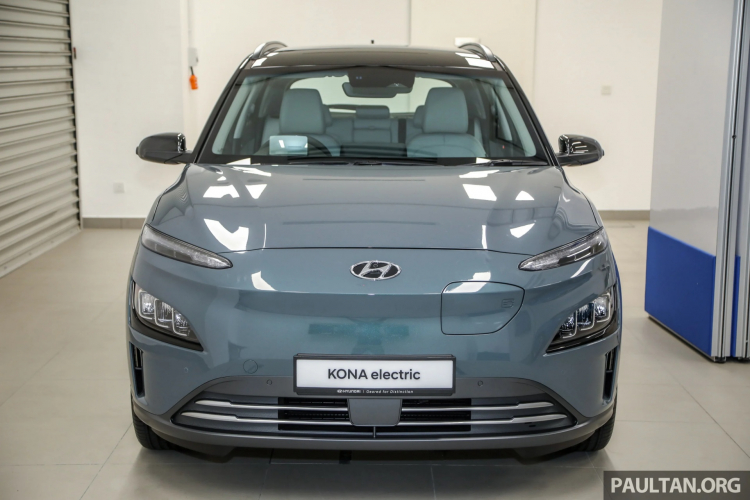 Close-up of Hyundai Kona Electric just launched in Malaysia: Price from 809 million VND 2