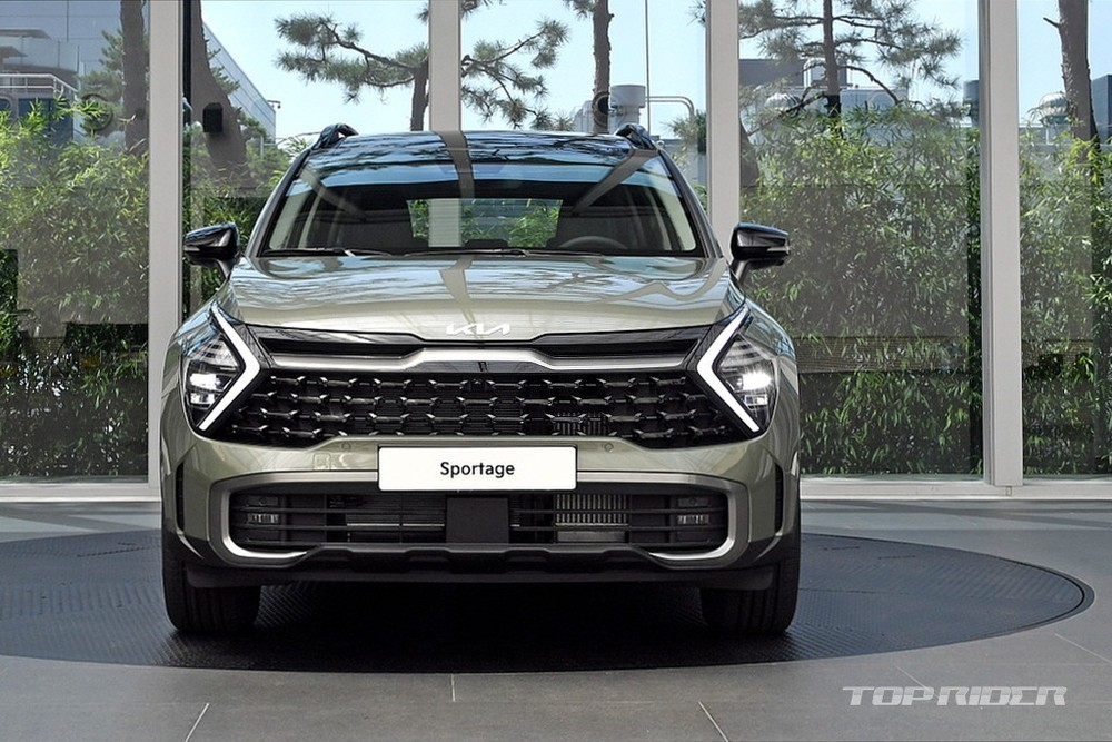 KIA rục rịch đưa hàng nóng về Việt Nam, kỳ vọng xưng vương phân khúc SUV 800 triệu đồng - Ảnh 2 KIA rục rịch đưa hàng nóng về Việt Nam, kỳ vọng xưng vương phân khúc SUV 800 triệu đồng - Ảnh 2