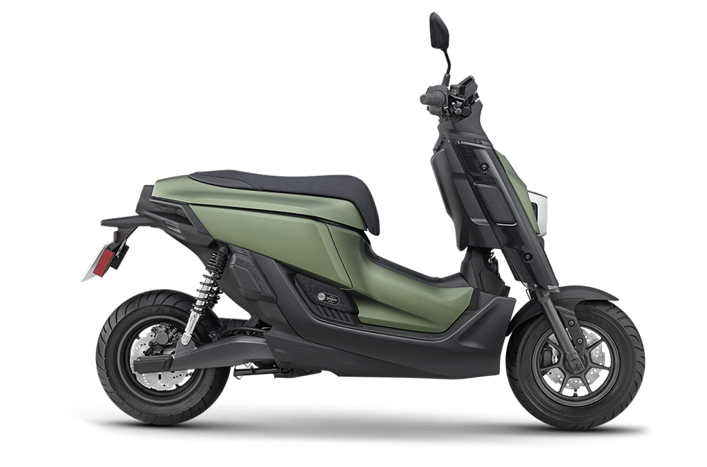 Yamaha ra mắt xe điện: Thiết kế lạ mắt, giá ngang Honda SH125 - Ảnh 3 Yamaha ra mắt xe điện: Thiết kế lạ mắt, giá ngang Honda SH125 - Ảnh 3