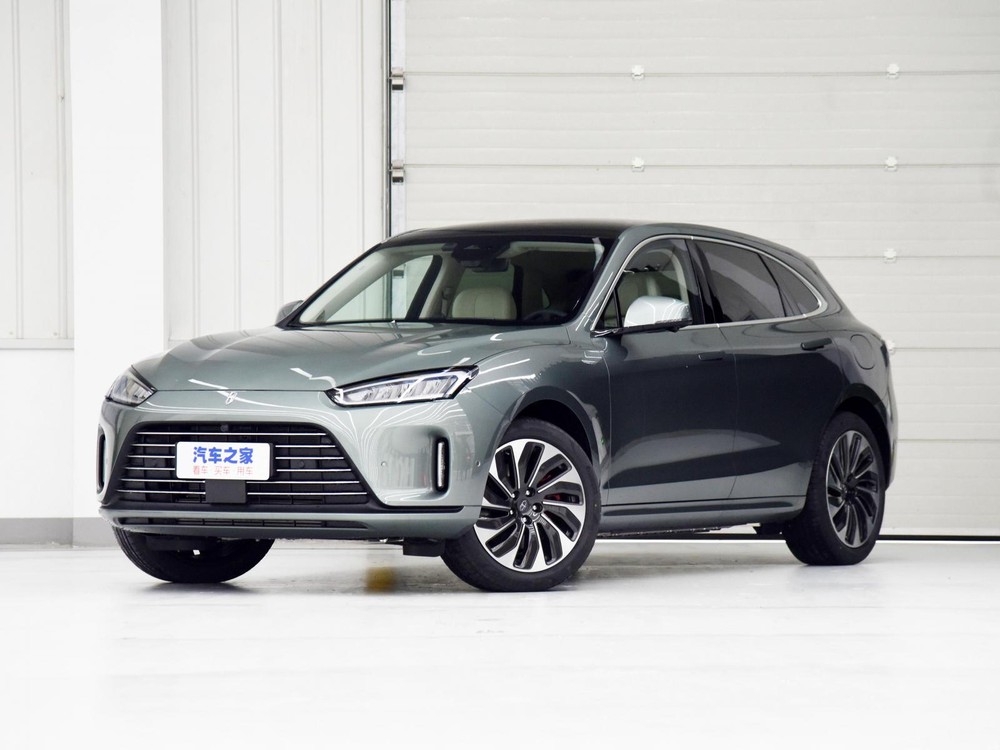 Huawei trình làng mẫu SUV điện đầu tiên: Thiết kế ấn tượng, tính năng hiện đại