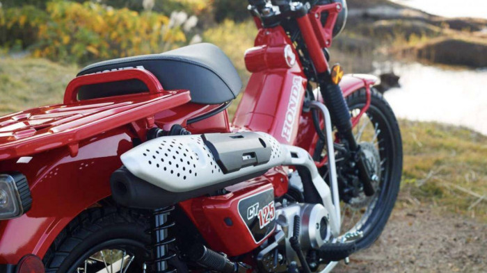 Honda ‘hồi sinh’ mẫu SuperCub cổ điển, giá ngang Honda SH 125i - Ảnh 3