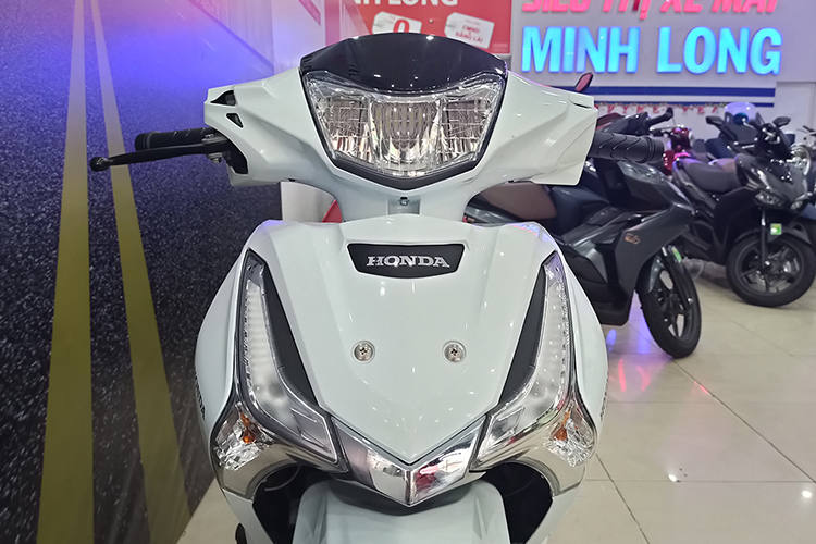 Honda Wave 125i về Việt Nam, giá bán ngang ngửa với xe ga cao cấp SH 125i - Ảnh 2 Honda Wave 125i về Việt Nam, giá bán ngang ngửa với xe ga cao cấp SH 125i - Ảnh 2