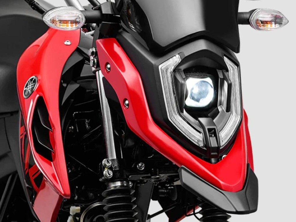 Yamaha ra mắt dòng xe cho các phượt thủ: Thiết kế đẹp mắt, động cơ mạnh mẽ - Ảnh 3 Yamaha ra mắt dòng xe cho các phượt thủ: Thiết kế đẹp mắt, động cơ mạnh mẽ - Ảnh 3