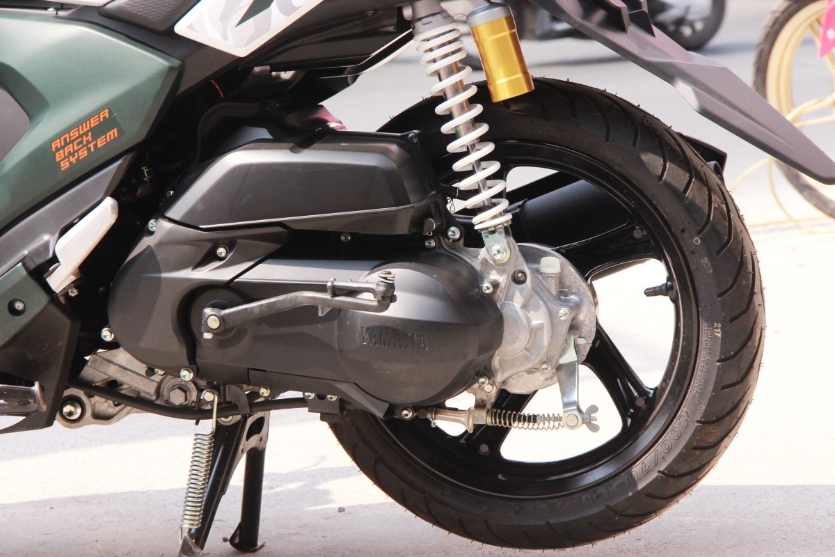 Yamaha ra mắt mẫu xe ga mới: Thiết kế độc lạ, quyết đấu Honda Vision - Ảnh 3 Yamaha ra mắt mẫu xe ga mới: Thiết kế độc lạ, quyết đấu Honda Vision - Ảnh 3