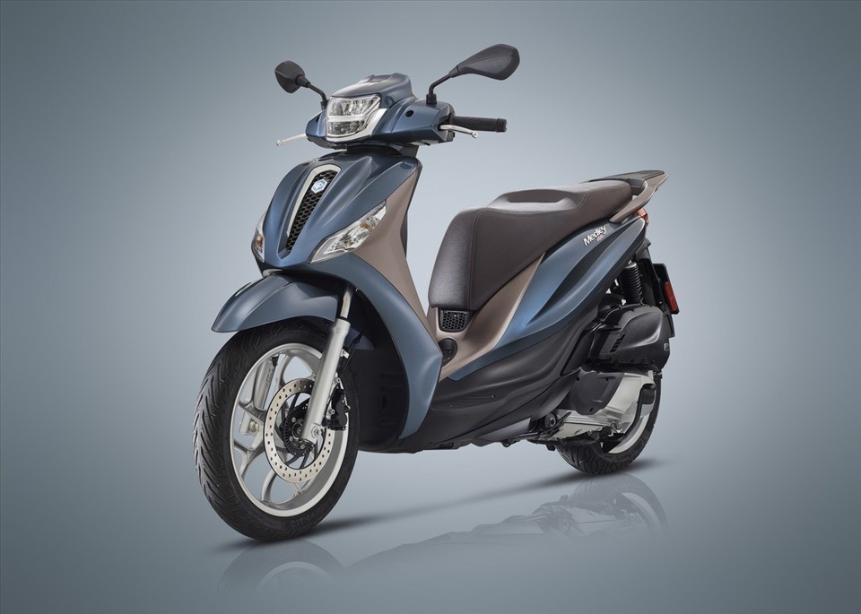 Mẫu xe ga của Piaggio ra mắt: Cốp rộng, bình xăng 7 lít, 'lấn lướt' Honda SH - Ảnh 4