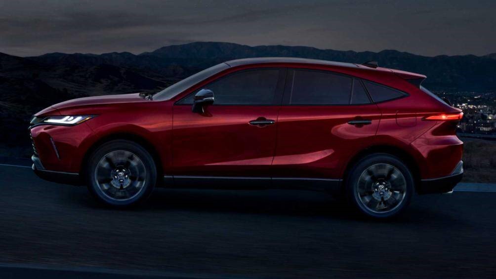 Toyota ra mắt mẫu SUV cỡ trung: Thiết kế đẹp mắt, nhiều nâng cấp hiện đại - Ảnh 1