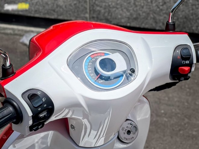 Mẫu xe ga với thiết kế cổ điển đẹp mắt, giá rẻ hơn Honda Lead - Ảnh 3 Mẫu xe ga với thiết kế cổ điển đẹp mắt, giá rẻ hơn Honda Lead - Ảnh 3