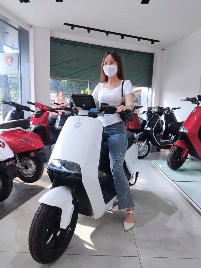 Mẫu xe máy điện G5 Lite với thiết kế độc đáo, giá chỉ ngang Honda Wave RSX - Ảnh 3 Mẫu xe máy điện G5 Lite với thiết kế độc đáo, giá chỉ ngang Honda Wave RSX - Ảnh 3