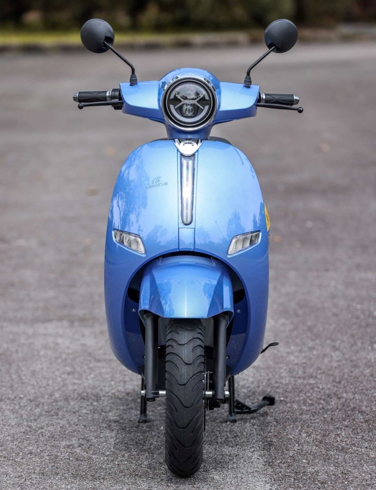 Đối thủ của Vinfast Klara có ngoại hình giống Vespa, trang bị bất ngờ - Ảnh 2