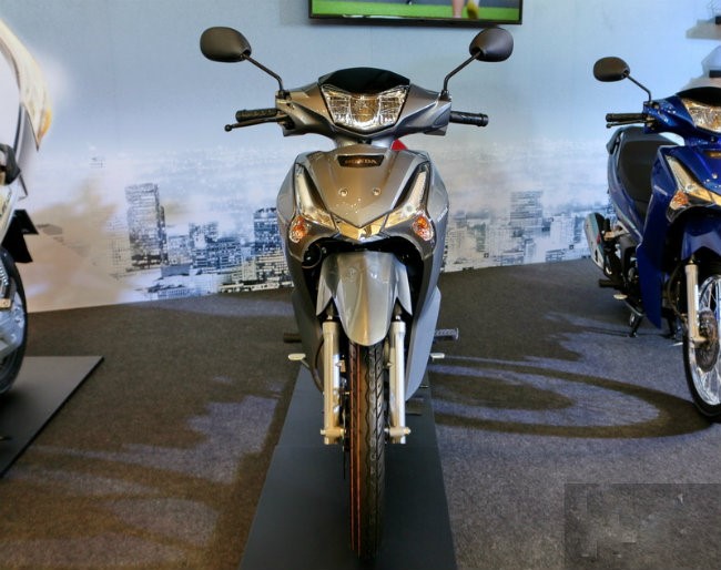 Honda Future 125i nhập Thái: Siêu tiết kiệm xăng, giá cao hơn SH Mode - Ảnh 5 Honda Future 125i nhập Thái: Siêu tiết kiệm xăng, giá cao hơn SH Mode - Ảnh 5