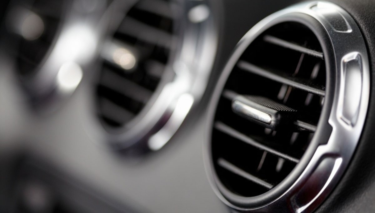 Cách sử dụng ô tô để tiết kiệm xăng giữa thời điểm nắng nóng kéo dài - Ảnh 1