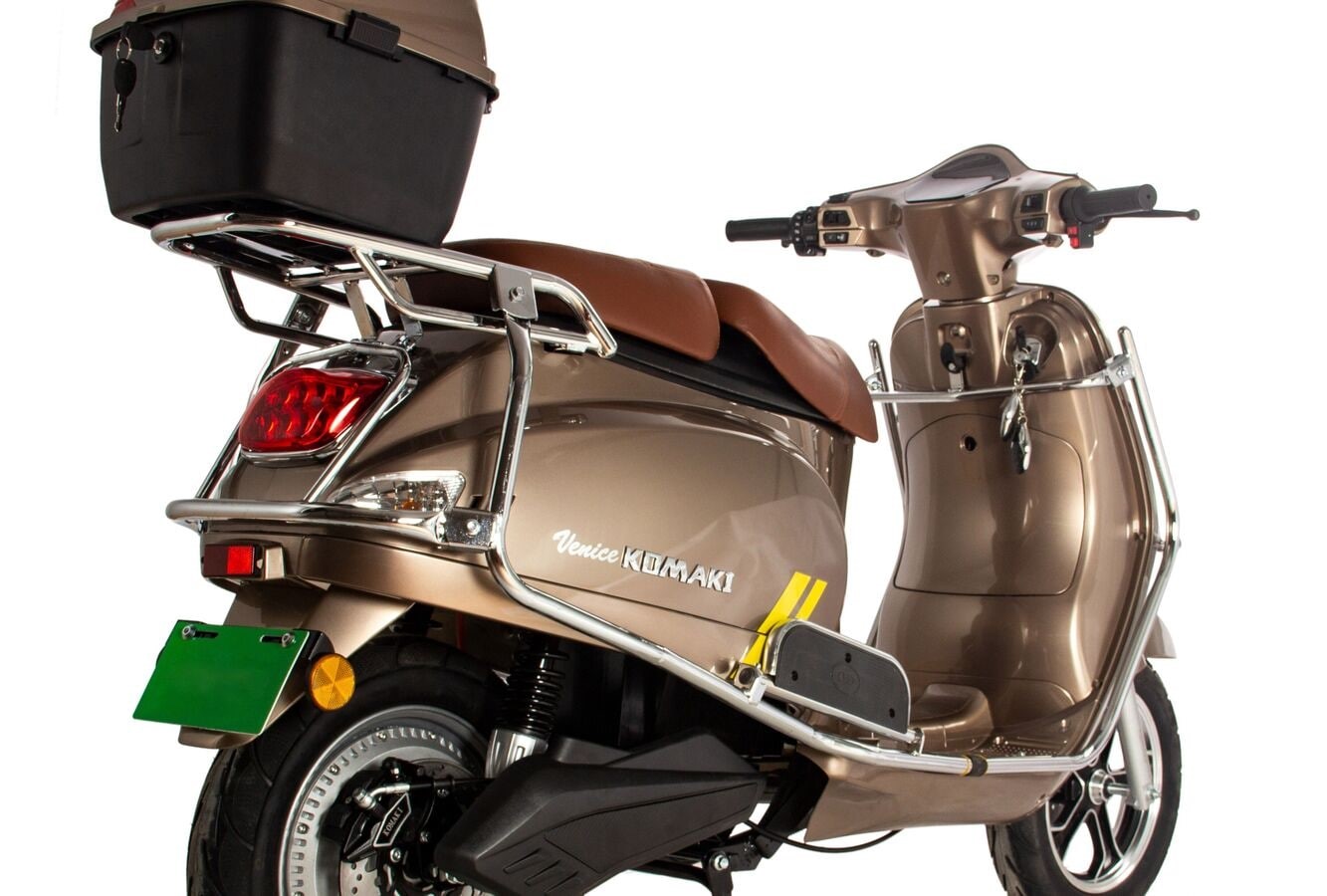 Xe đạp điện kiểu dáng như Vespa, động cơ mạnh mẽ, giá chỉ 34 triệu đồng - Ảnh 3
