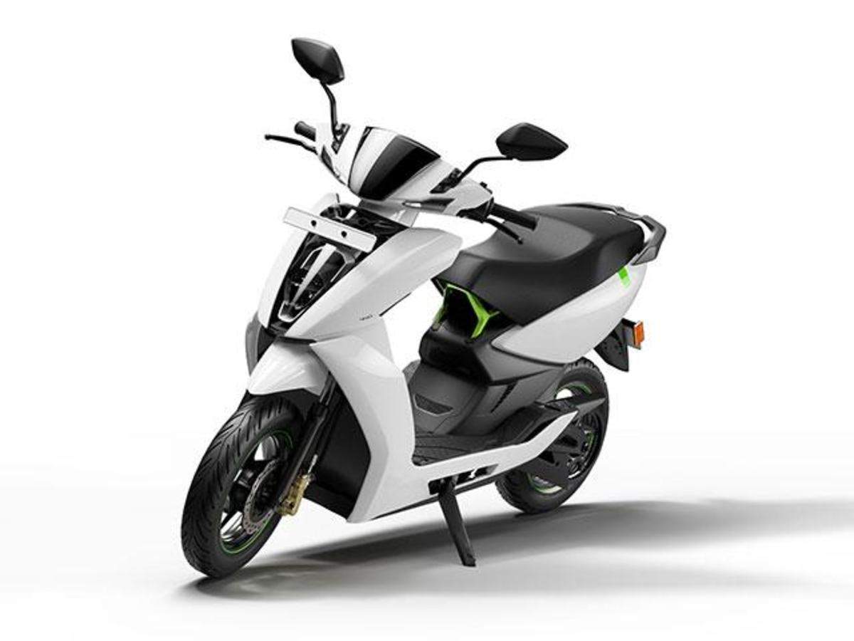 Xe tay ga điện đến từ Ấn Độ: Trang bị 'ngập' công nghệ, giá ngang Honda Air Blade - Ảnh 2 Xe tay ga điện đến từ Ấn Độ: Trang bị 'ngập' công nghệ, giá ngang Honda Air Blade - Ảnh 2