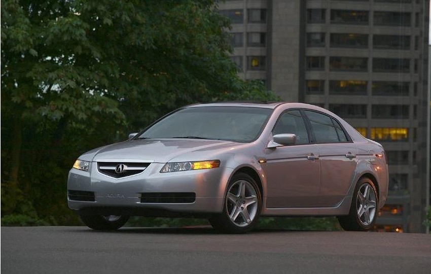 5 mẫu xe hạng sang 'secondhand' có giá dưới 300 triệu đồng - Ảnh 4 5 mẫu xe hạng sang 'secondhand' có giá dưới 300 triệu đồng - Ảnh 4