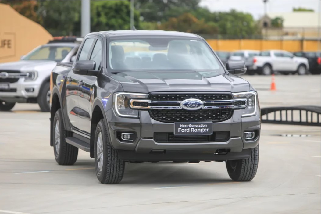 Ford Ranger 2022 ra mắt với thiết kế đẹp mắt, giá khởi điểm 659 triệu đồng - Ảnh 4 Ford Ranger 2022 ra mắt với thiết kế đẹp mắt, giá khởi điểm 659 triệu đồng - Ảnh 4