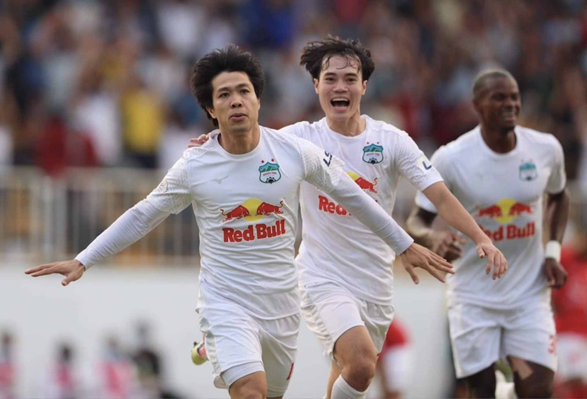 Những ngôi sao của HAGL cần phải tỏa sáng nếu muốn có cơ hội đá chính