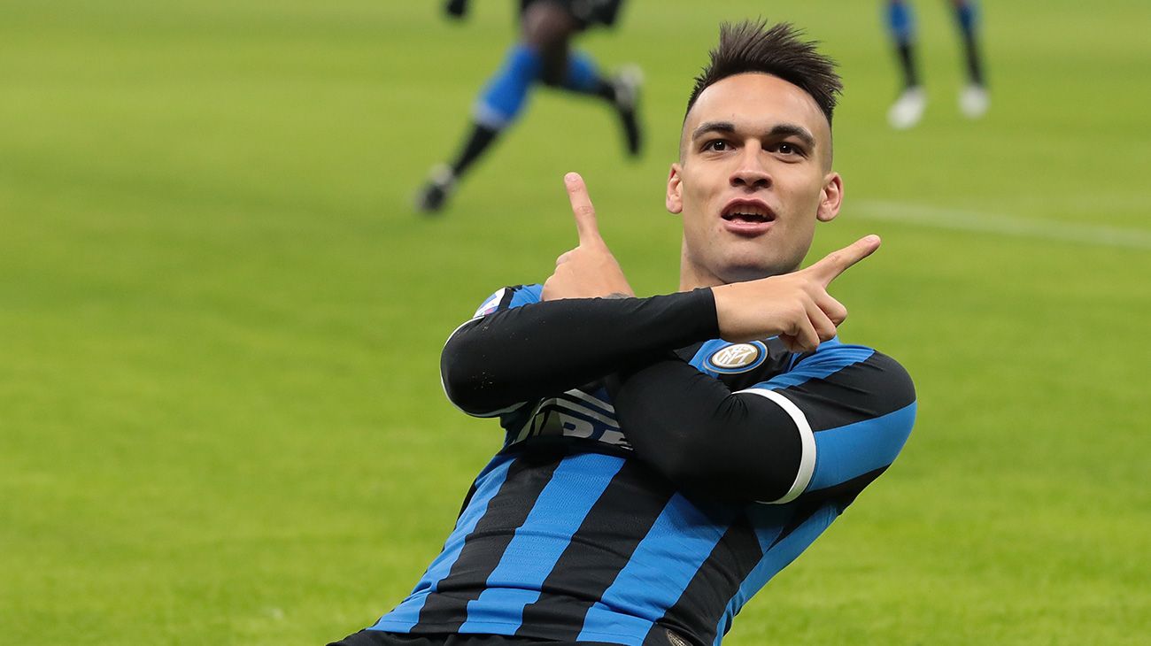 Lautaro Martínez ghi bàn nhưng không đủ để giúp Inter đi tiếp. Ảnh:Sopitas