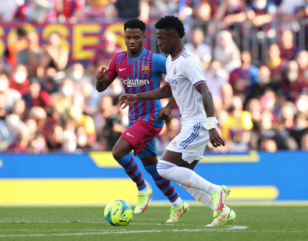 Real Madrid và Barcelona đều đang có phong độ rất cao. Ảnh: Internet