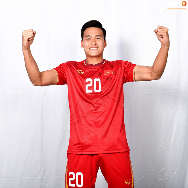 Việt Anh sẽ chiếm suất đá chính ở trung tâm hàng phòng ngự U23 Việt Nam. Ảnh: Sport5 Việt Anh sẽ chiếm suất đá chính ở trung tâm hàng phòng ngự U23 Việt Nam. Ảnh: Sport5